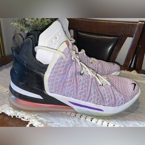 Size 10 Nike LeBron 18 Graffiti shoes